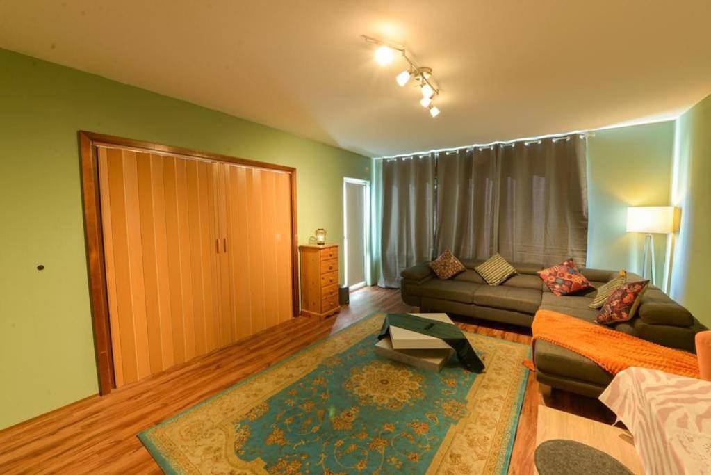 Comfortable 3 Room Apartment, Ideal For Messe Fair Hannover Exteriér fotografie